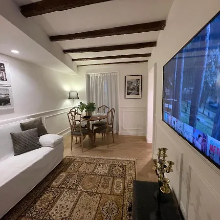Guest house Palazzo Del Poeta - Dimora Contemporanea