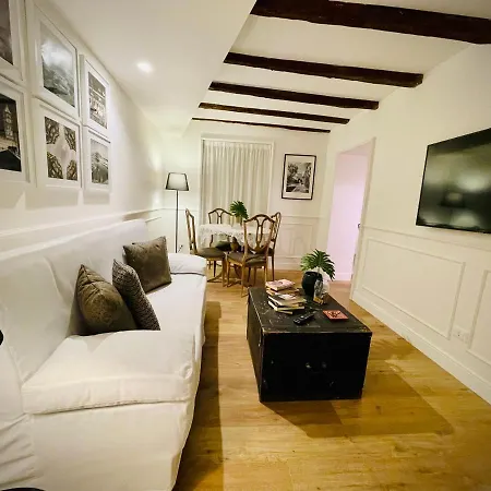 Guest house Palazzo Del Poeta - Dimora Contemporanea 2*