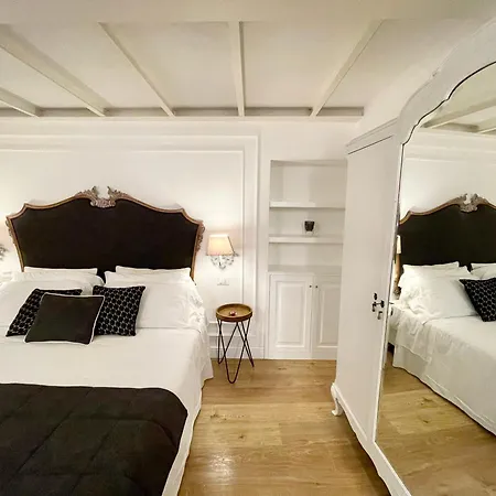 Guest house Palazzo Del Poeta - Dimora Contemporanea