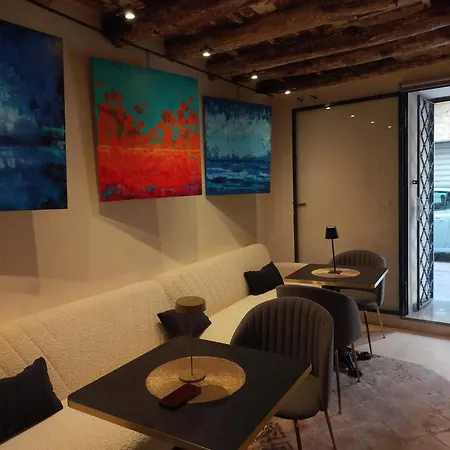 Palazzo Del Poeta - Dimora Contemporanea 2* Palermo