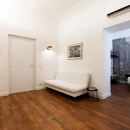 Palazzo Del Poeta - Dimora Contemporanea 4* 巴勒莫