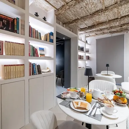 Palazzo Del Poeta - Dimora Contemporanea باليرمو