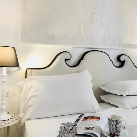 Guest house Palazzo Del Poeta - Dimora Contemporanea Palermo